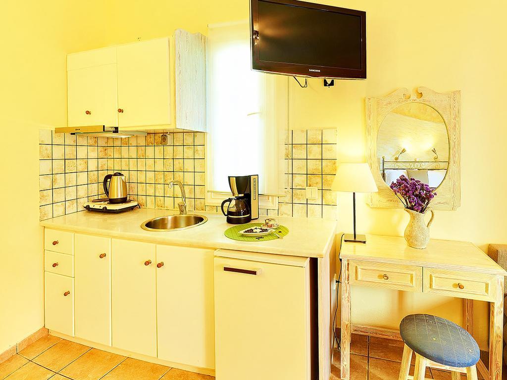 Alkyon Apartments & Villas Hotel Lygia  Rum bild
